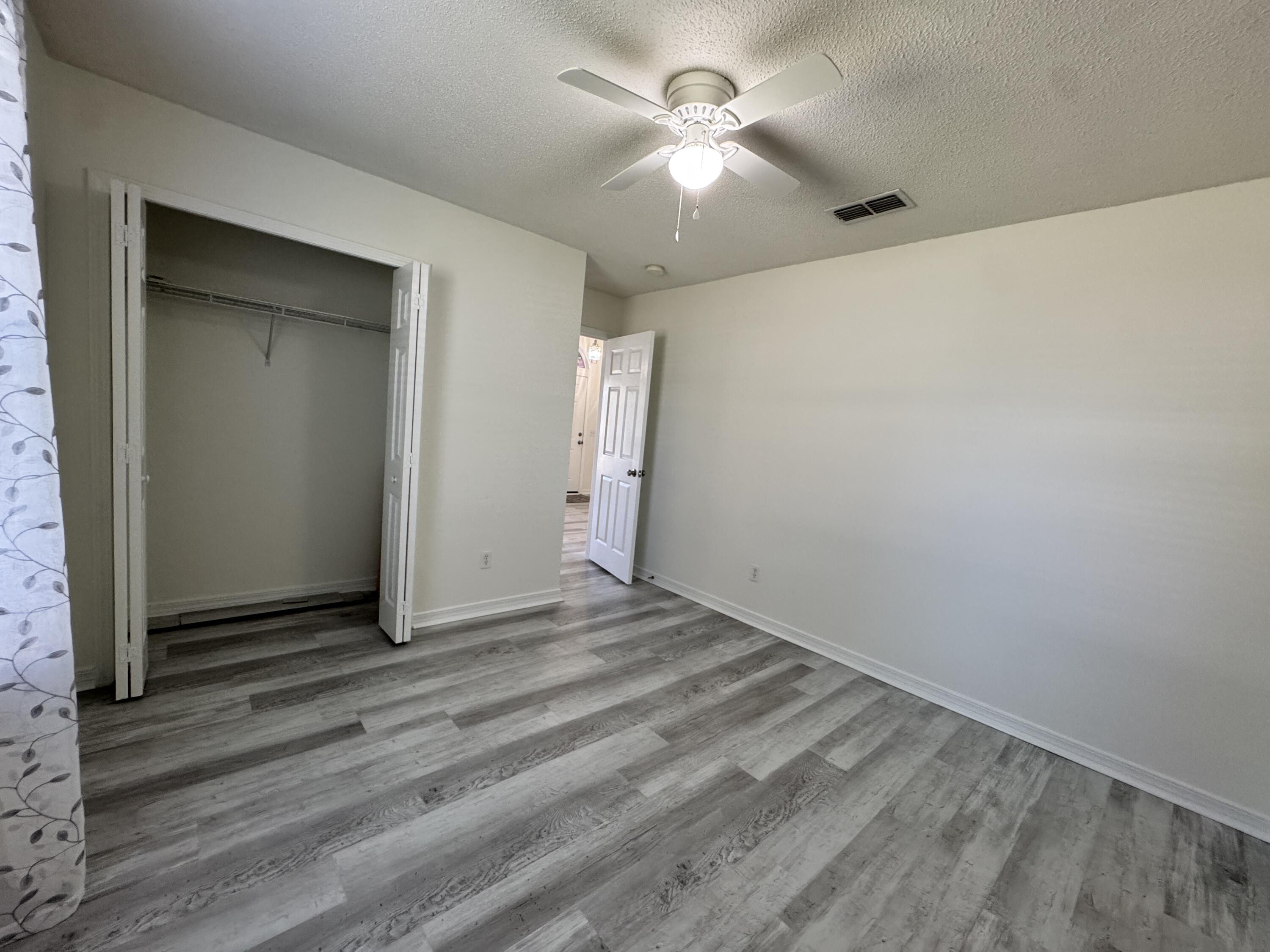 296 Limestone Circle Crestview, FL 32539 - Photo 23 of 29 3rd Bedroom