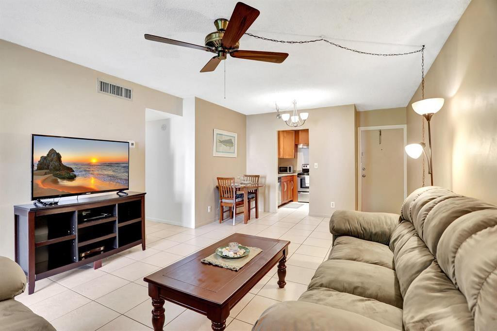 606 Northwest 13th Street, Unit 160 Boca Raton, FL 33486 - Photo 4 of 24 Photo 4