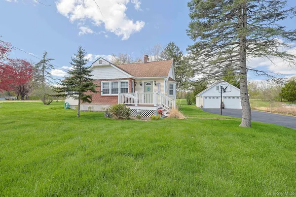 $485,000 | 108 St Andrews Road, Walden, NY 12586