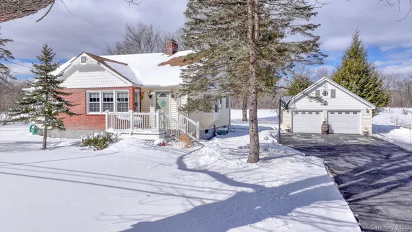 $495,000 | 108 St Andrews Road, Walden, NY 12586