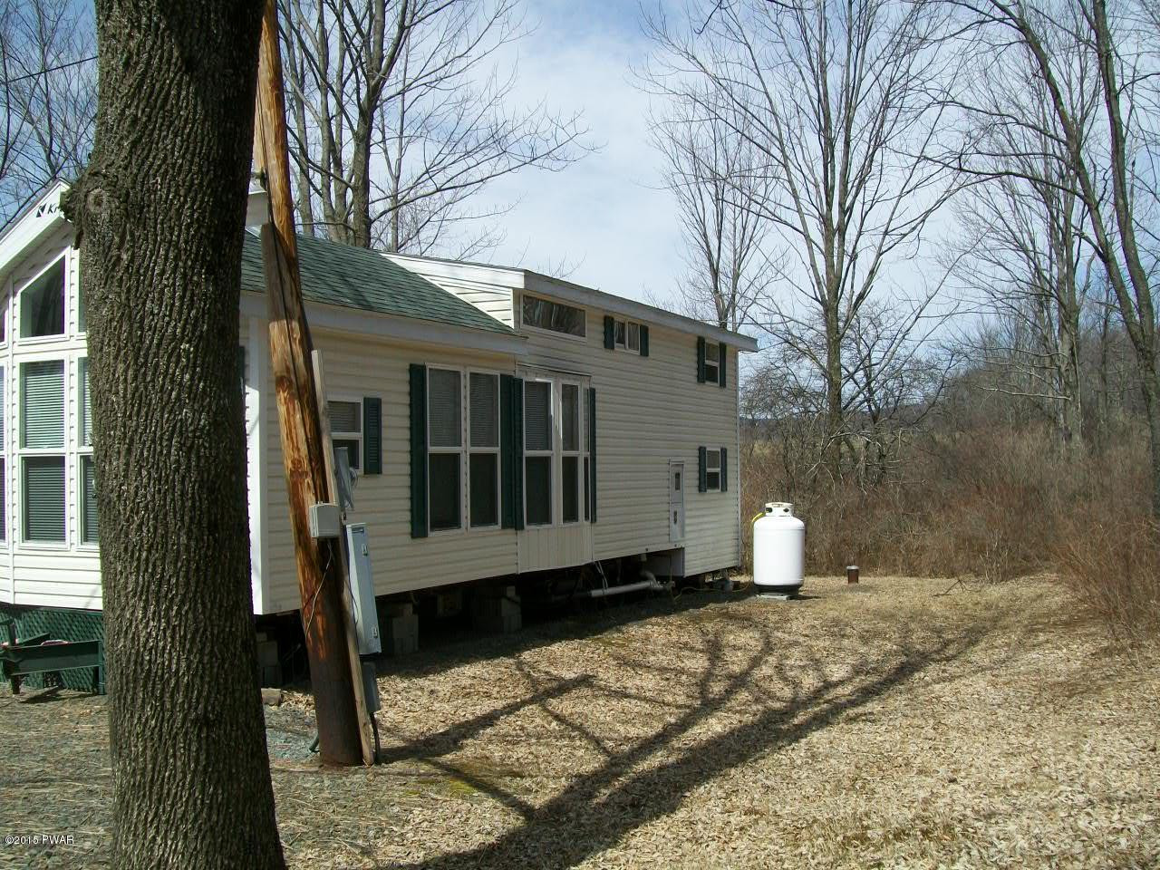 394 North Baker Road Waymart, PA 18472 - Photo 38 of 40