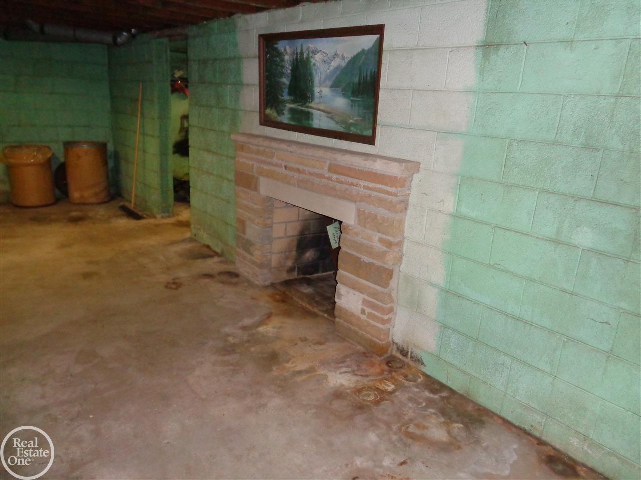 56750 Omo Road Macomb, MI 48042 - Photo 22 of 30