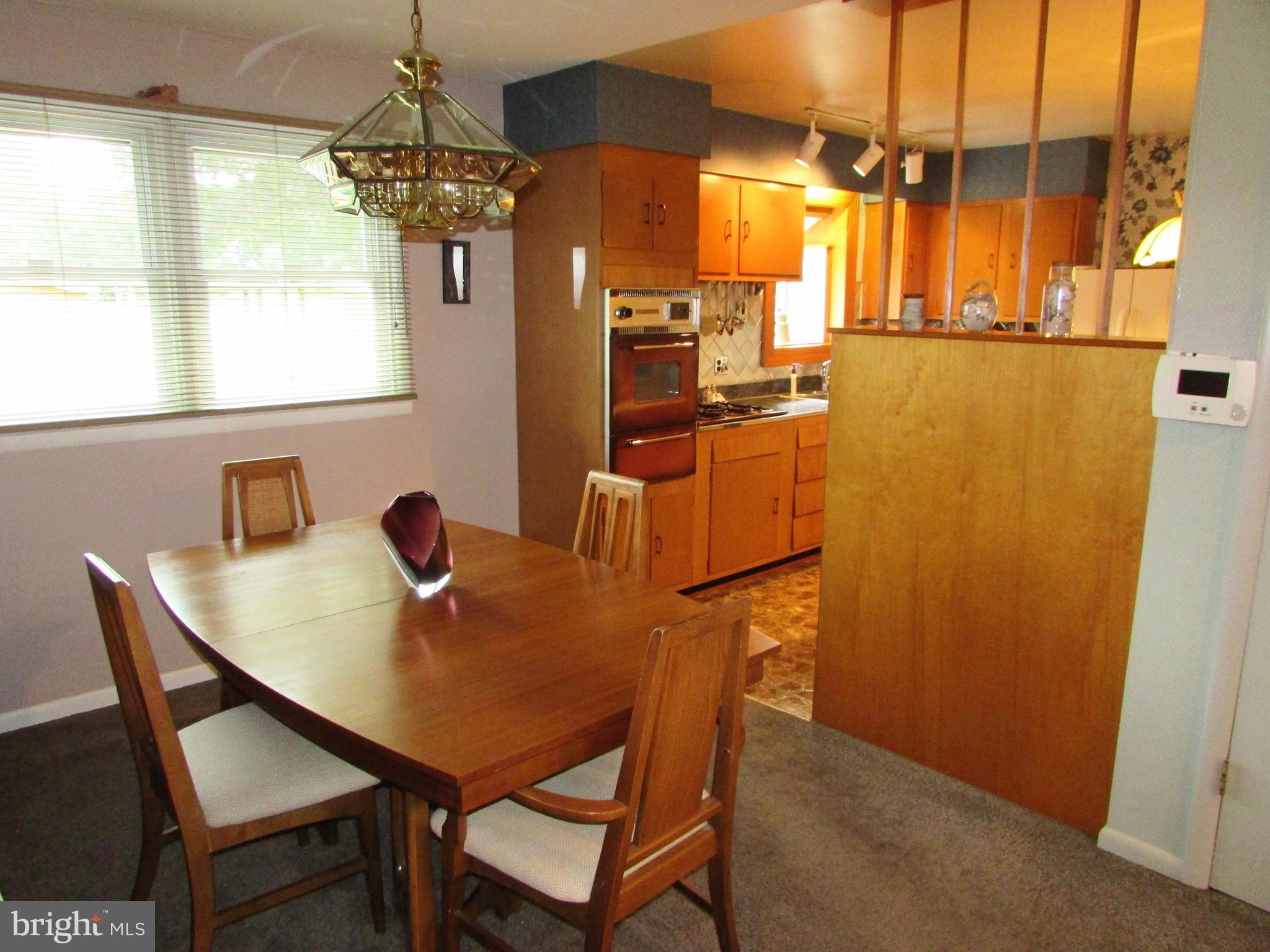 3752 Trent Road Randallstown, MD 21133 - Photo 8 of 30 Dining Room / Kitchen