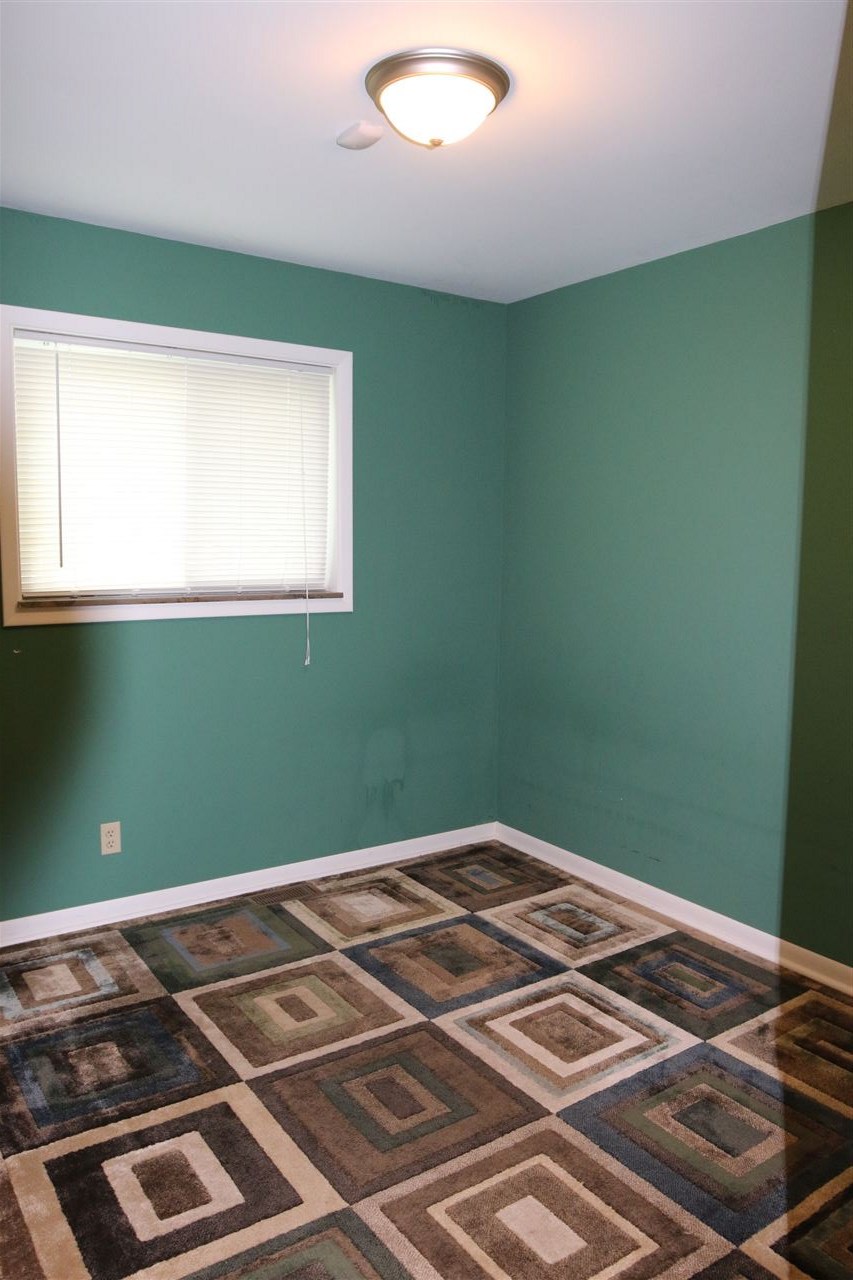 10035 Towne Road Carmel, IN 46032 - Photo 17 of 33