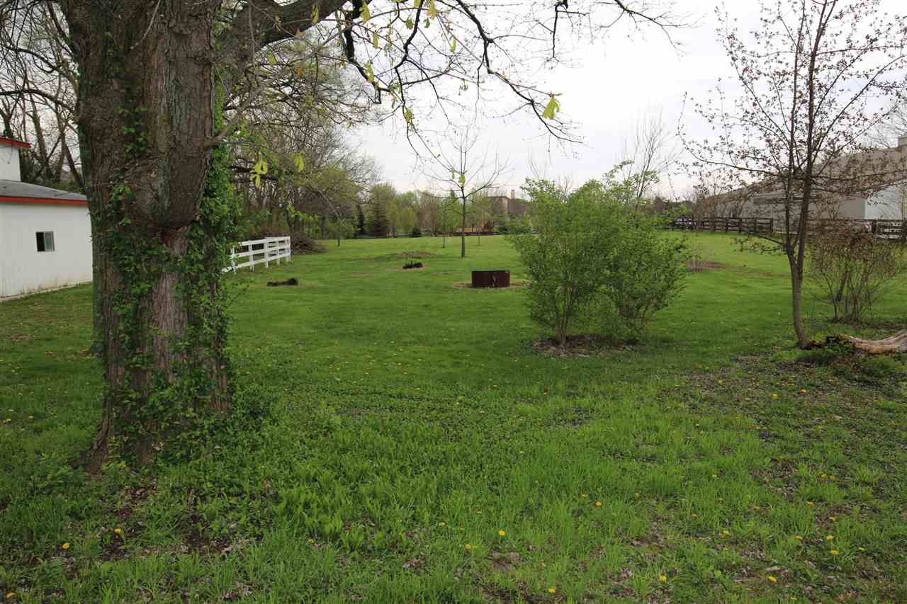 10035 Towne Road Carmel, IN 46032 - Photo 18 of 33