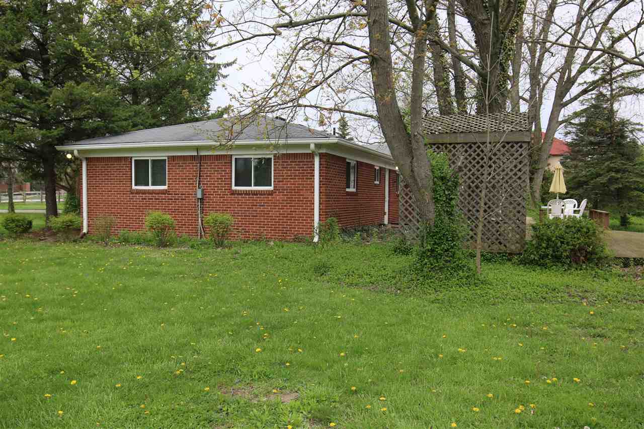 10035 Towne Road Carmel, IN 46032 - Photo 4 of 33