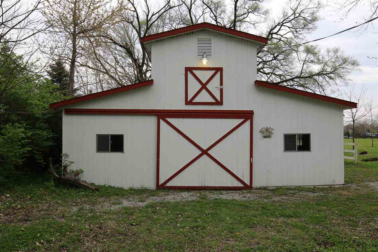 10035 Towne Road Carmel, IN 46032 - Photo 7 of 33