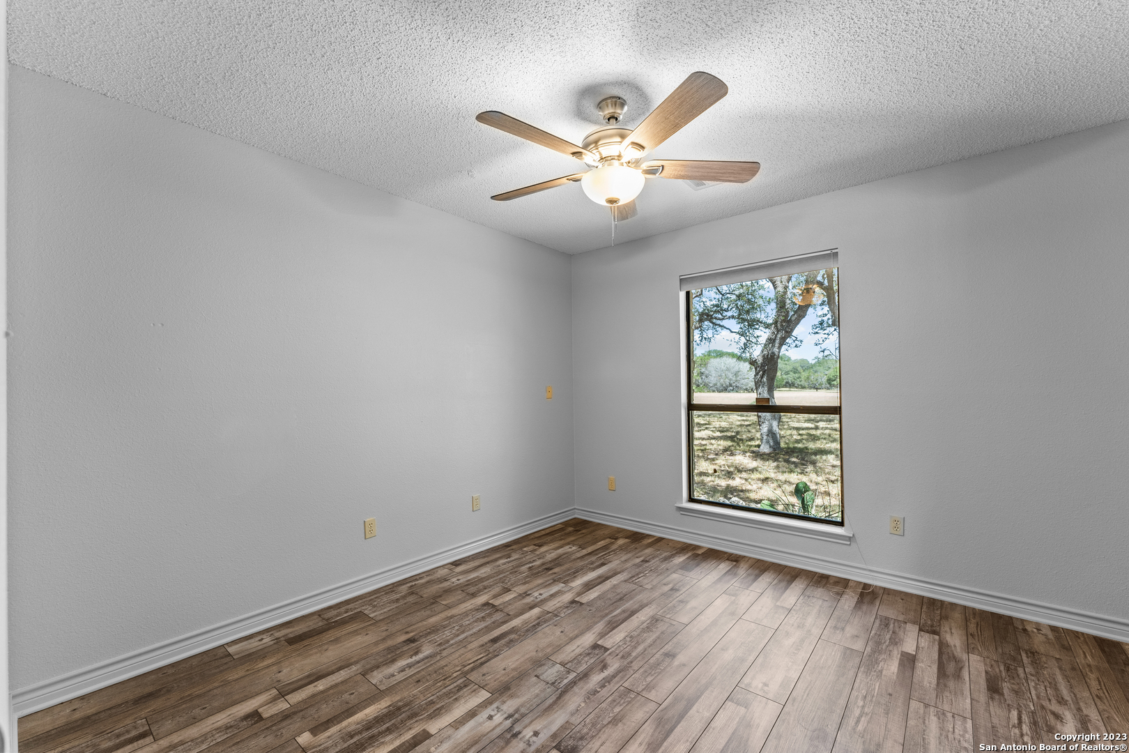 1657 Acacia Parkway Spring Branch, TX 78070 - Photo 17 of 35