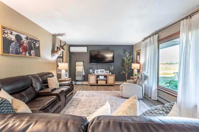 $235,000 | 829 West 7th Avenue, Fergus Falls, MN 56537