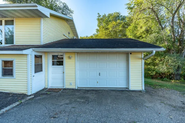 $235,000 | 829 West 7th Avenue, Fergus Falls, MN 56537