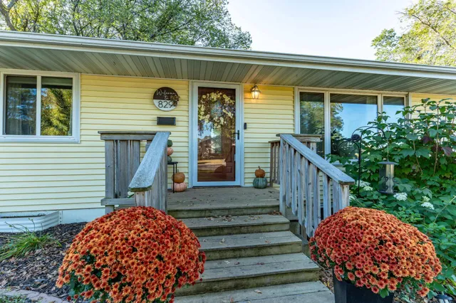 $235,000 | 829 West 7th Avenue, Fergus Falls, MN 56537