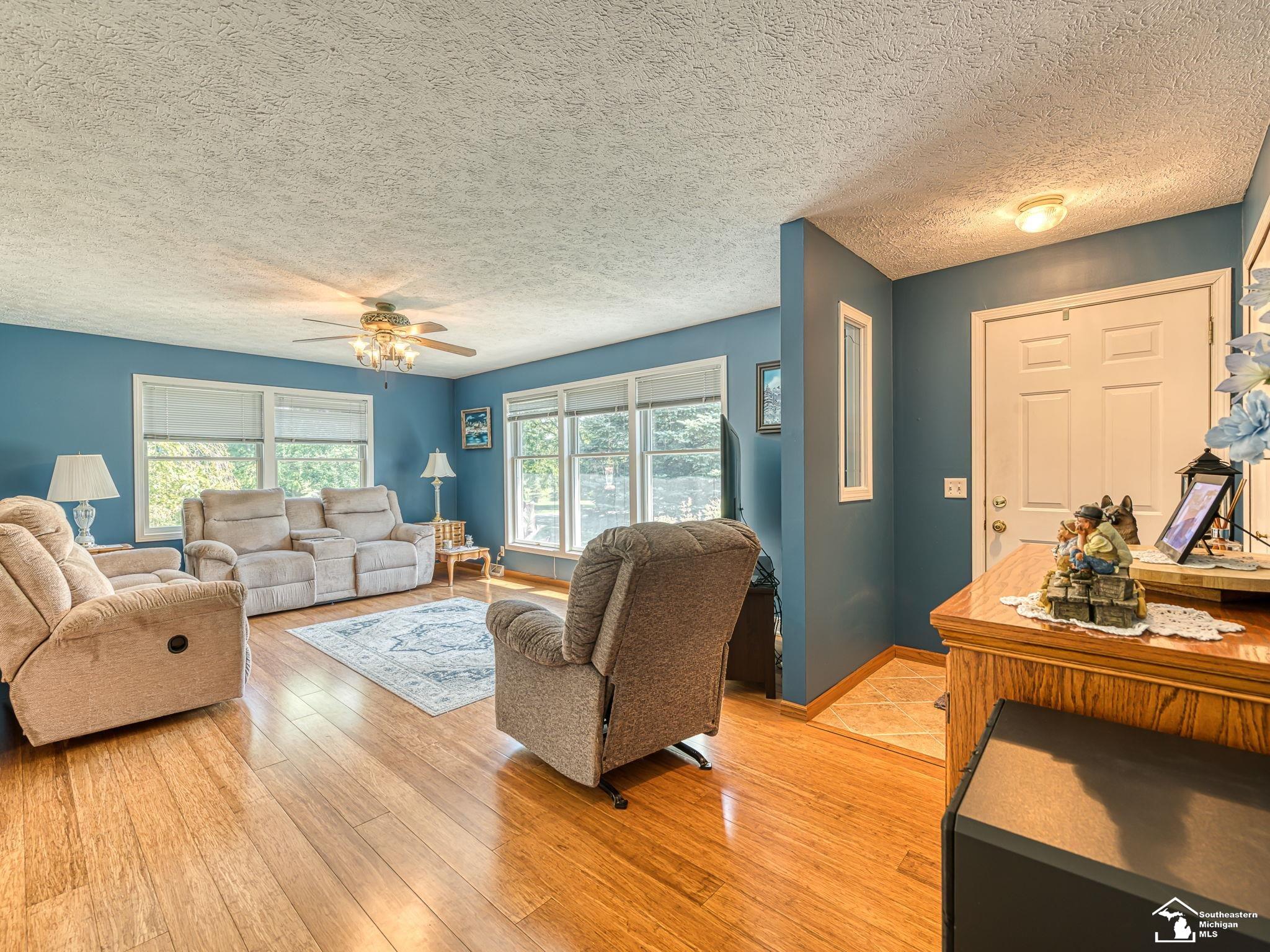 14436 Carroll Road Blissfield, MI 49228 - Photo 13 of 46 Gallery Image 13