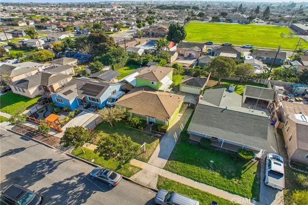 $825,000 | 2202 West 153rd Street, Compton, CA 90220