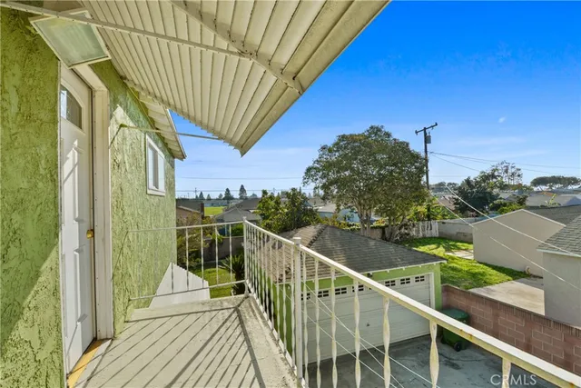 $875,000 | 2202 West 153rd Street, Compton, CA 90220