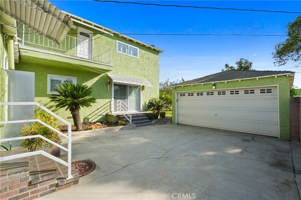 2202 West 153rd Street Compton, CA 90220 - Photo 24 of 36 PATIO, 2 CAR DETACHED GARAGE (ADU POTENTIAL)