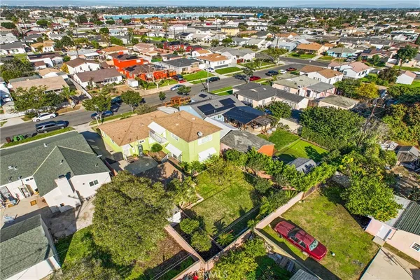 $825,000 | 2202 West 153rd Street, Compton, CA 90220