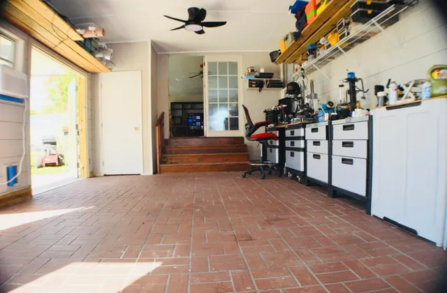 $350,000 | 6554 Highway 441, Okeechobee, FL 34974