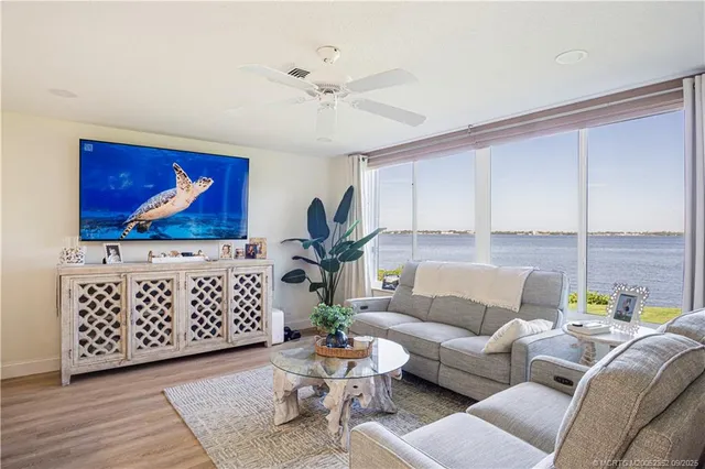 $4,750 | 2370 Northeast Ocean Boulevard, Unit C206, Stuart, FL 34996