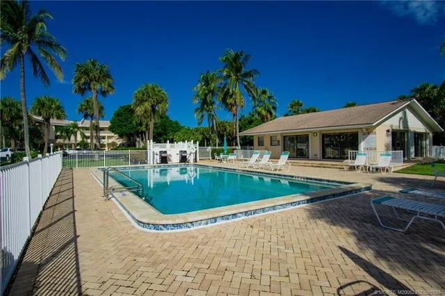 $4,750 | 2370 Northeast Ocean Boulevard, Unit C206, Stuart, FL 34996