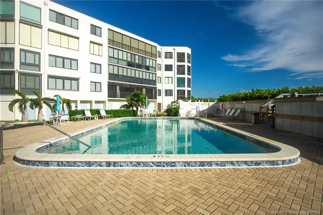 $4,750 | 2370 Northeast Ocean Boulevard, Unit C206, Stuart, FL 34996