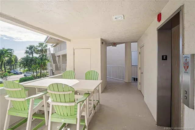 $4,750 | 2370 Northeast Ocean Boulevard, Unit C206, Stuart, FL 34996