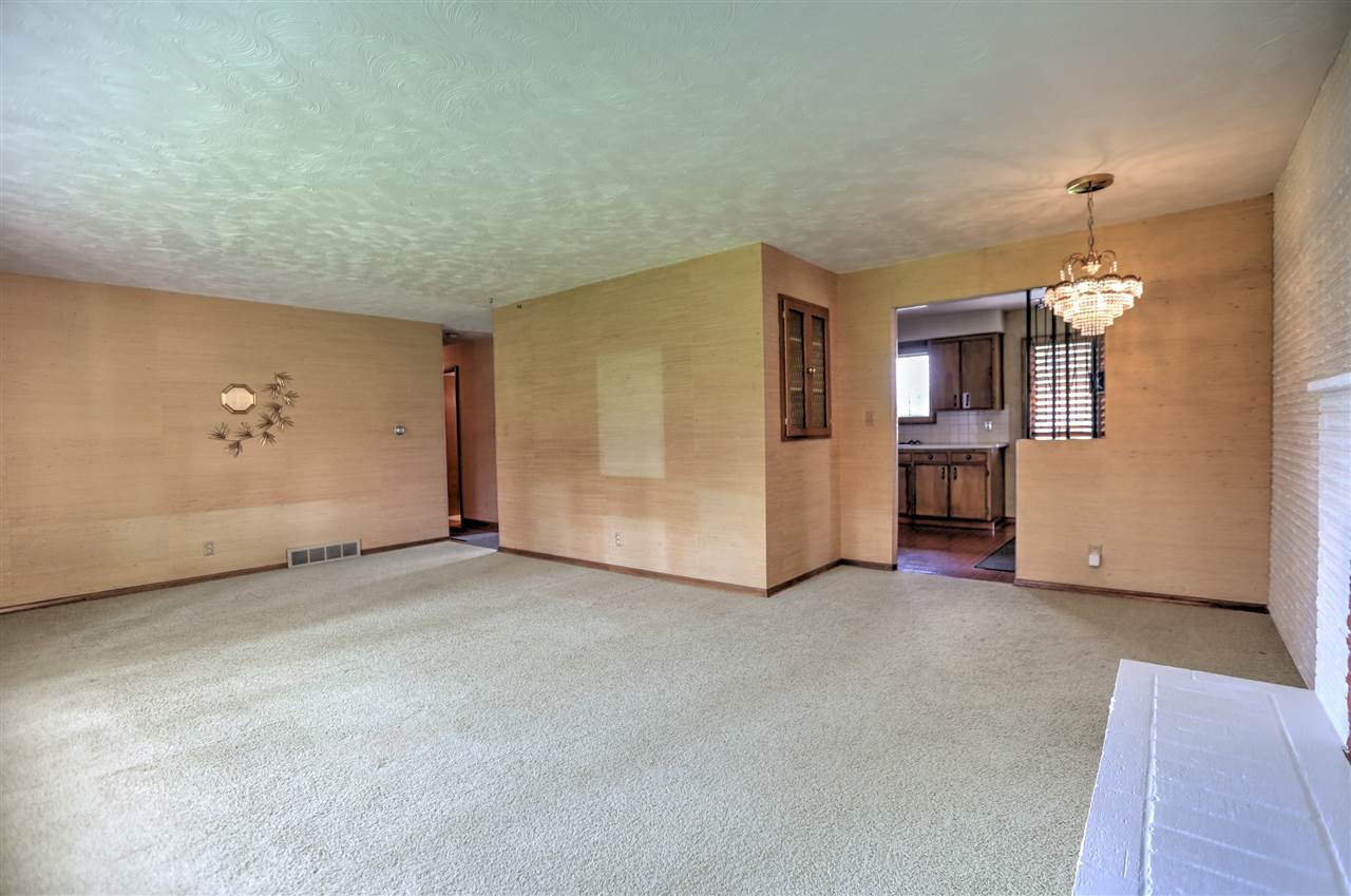 311 West Cascade Way Spokane, WA 99208 - Photo 4 of 20 Gallery Image 4