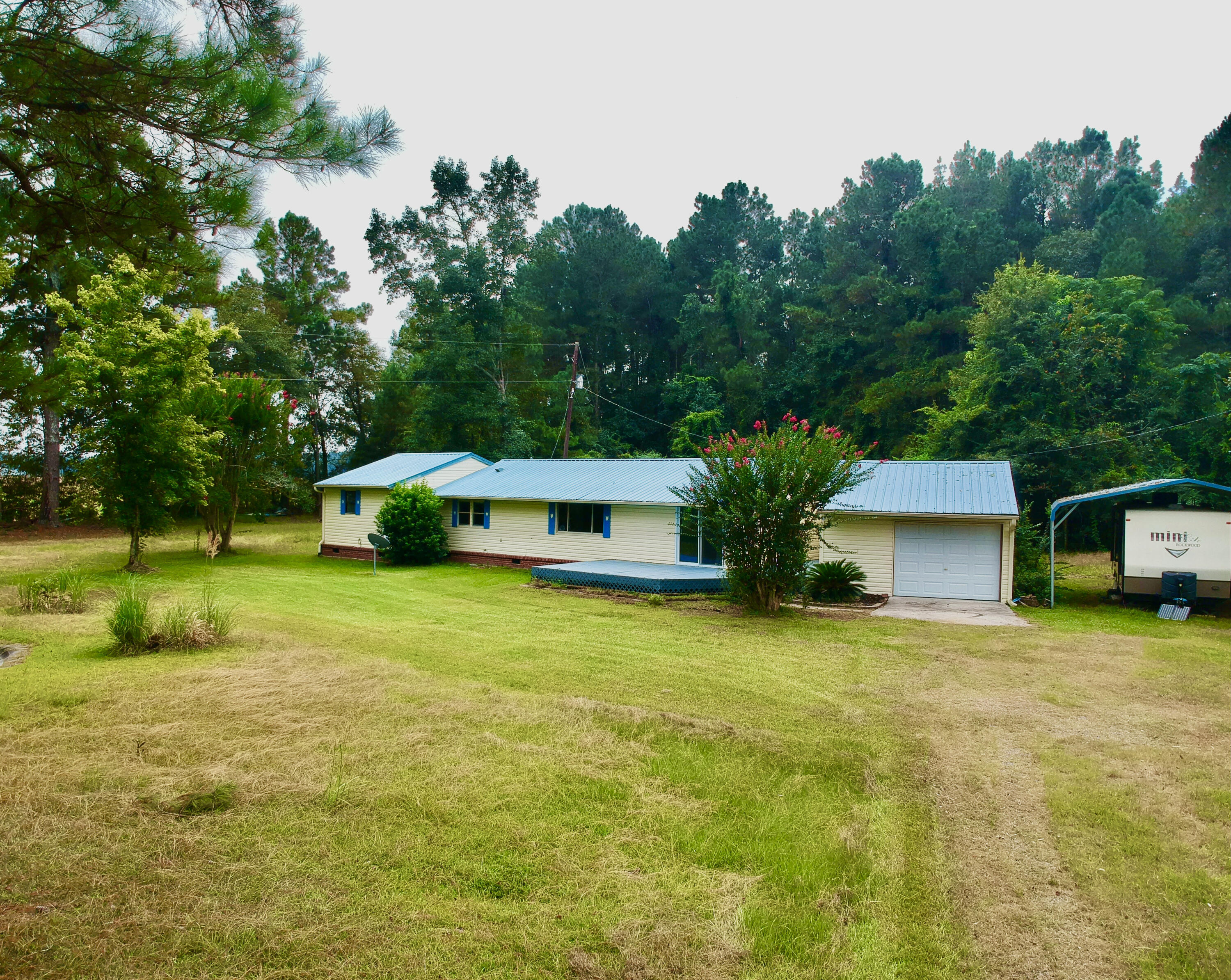 1744 Flatwoods Road Reevesville, SC 29471 - Photo 3 of 23 8CE370CB-A239-4C88-8198-58367DEA499A_1_2