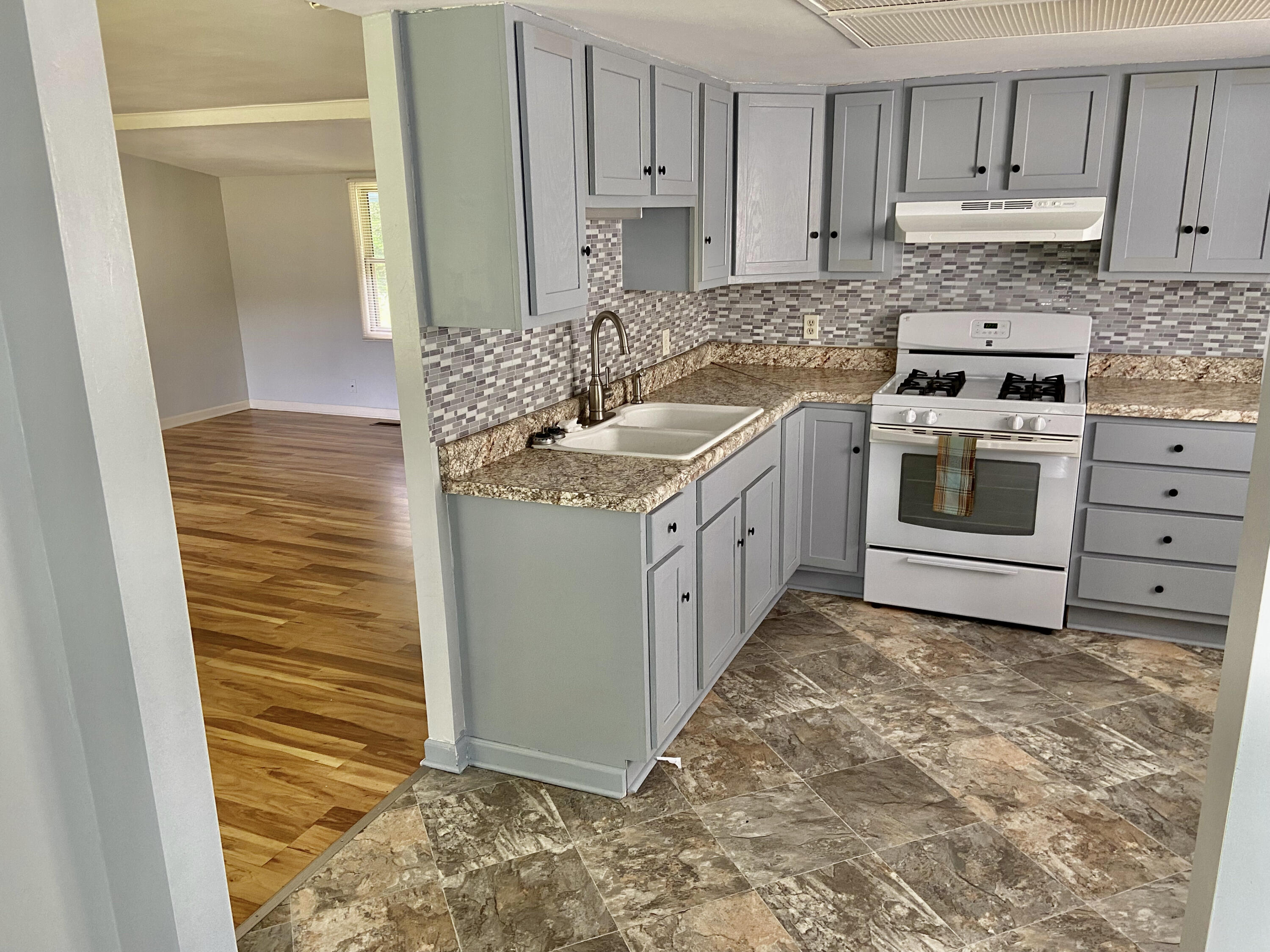 1744 Flatwoods Road Reevesville, SC 29471 - Photo 4 of 23 5FD25BD1-4F38-41E9-A7F0-7A065E7CD874_1_2