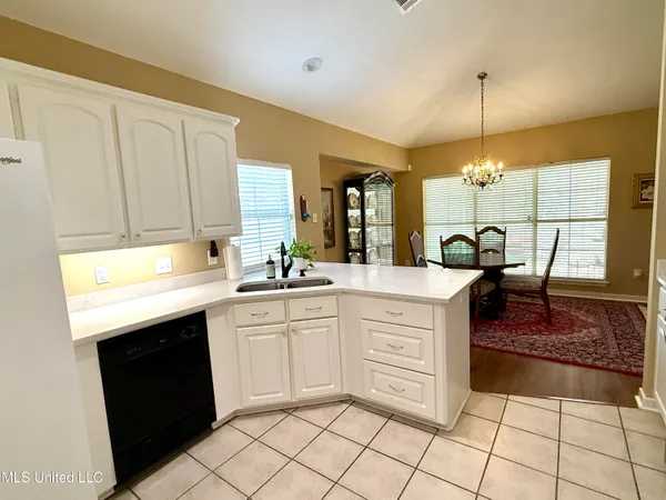 $289,900 | 106 Cowles Creek Road, Clinton, MS 39056