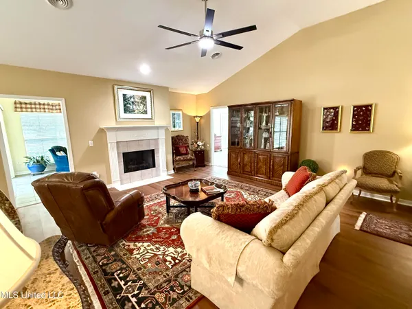 $289,900 | 106 Cowles Creek Road, Clinton, MS 39056