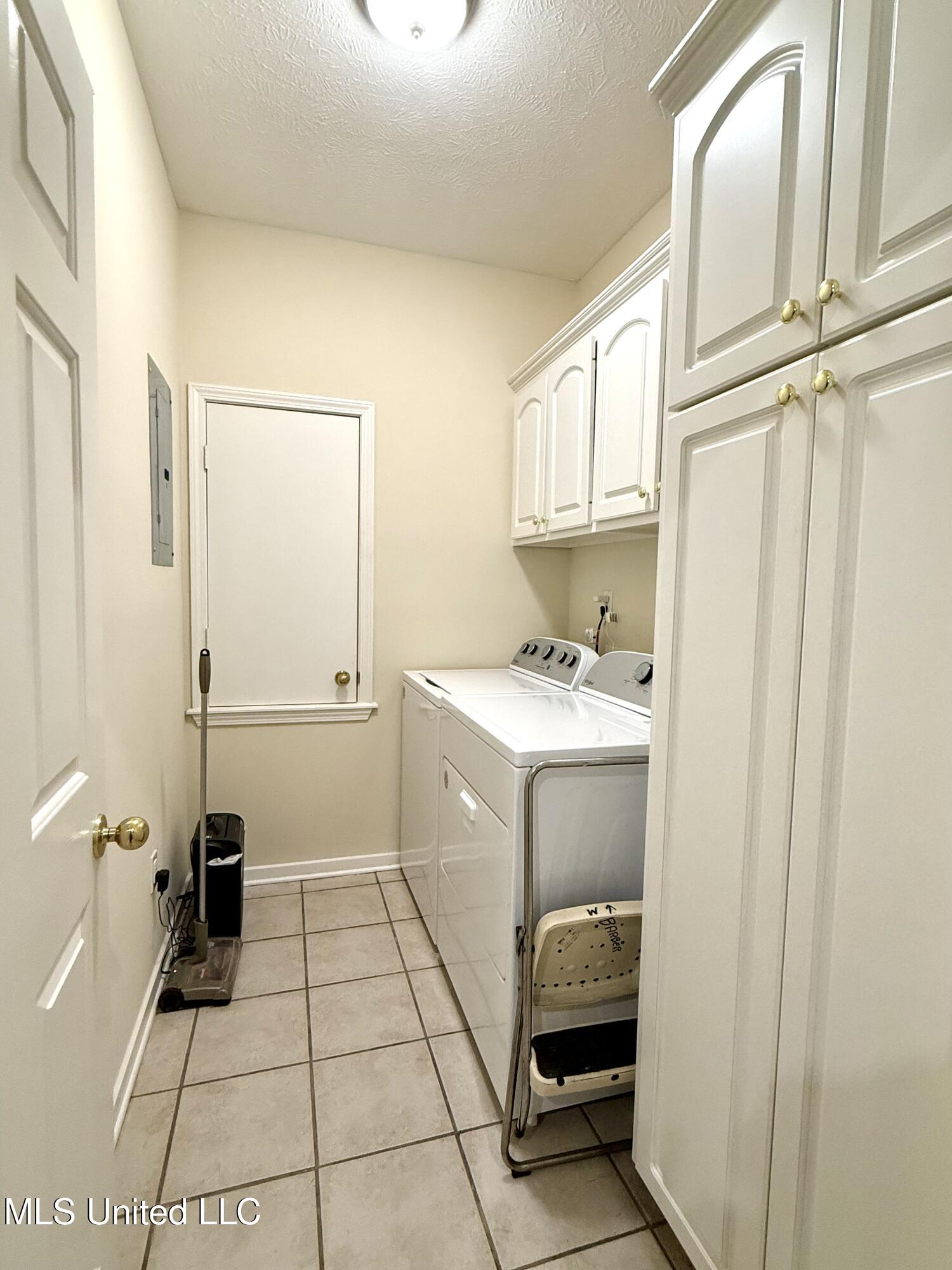 106 Cowles Creek Road Clinton, MS 39056 - Photo 36 of 44 Photo Feb 24 2026, 11 23 25 AM