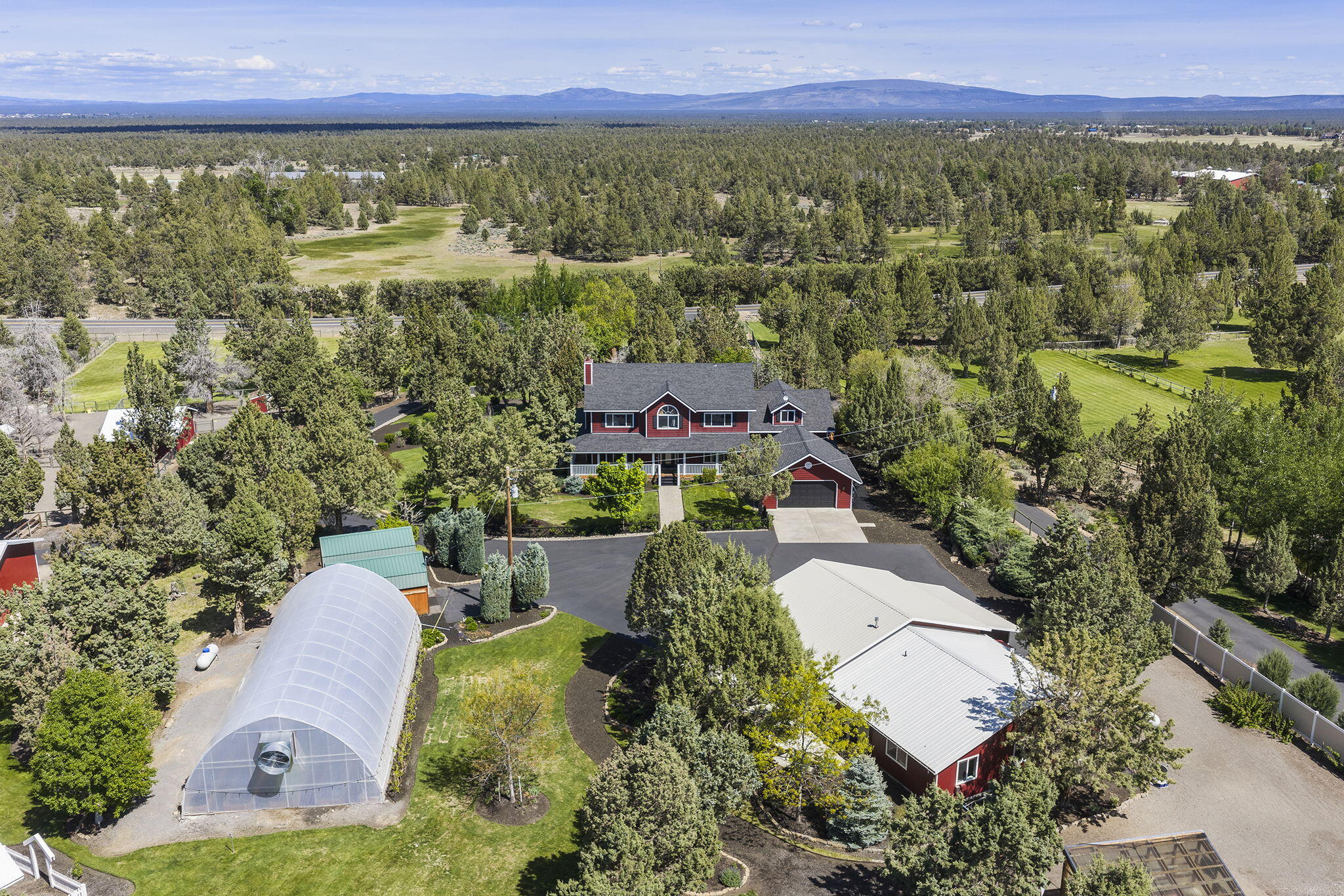 61935 Ten Barr Ranch Road Bend, OR 97701 - Photo 102 of 124