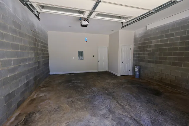 $1,685 | 500 Peachers Mill Road, Unit B4, Clarksville, TN 37042