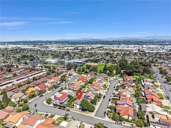 $1,149,000 | 1021 North Windsor Street, Anaheim, CA 92805