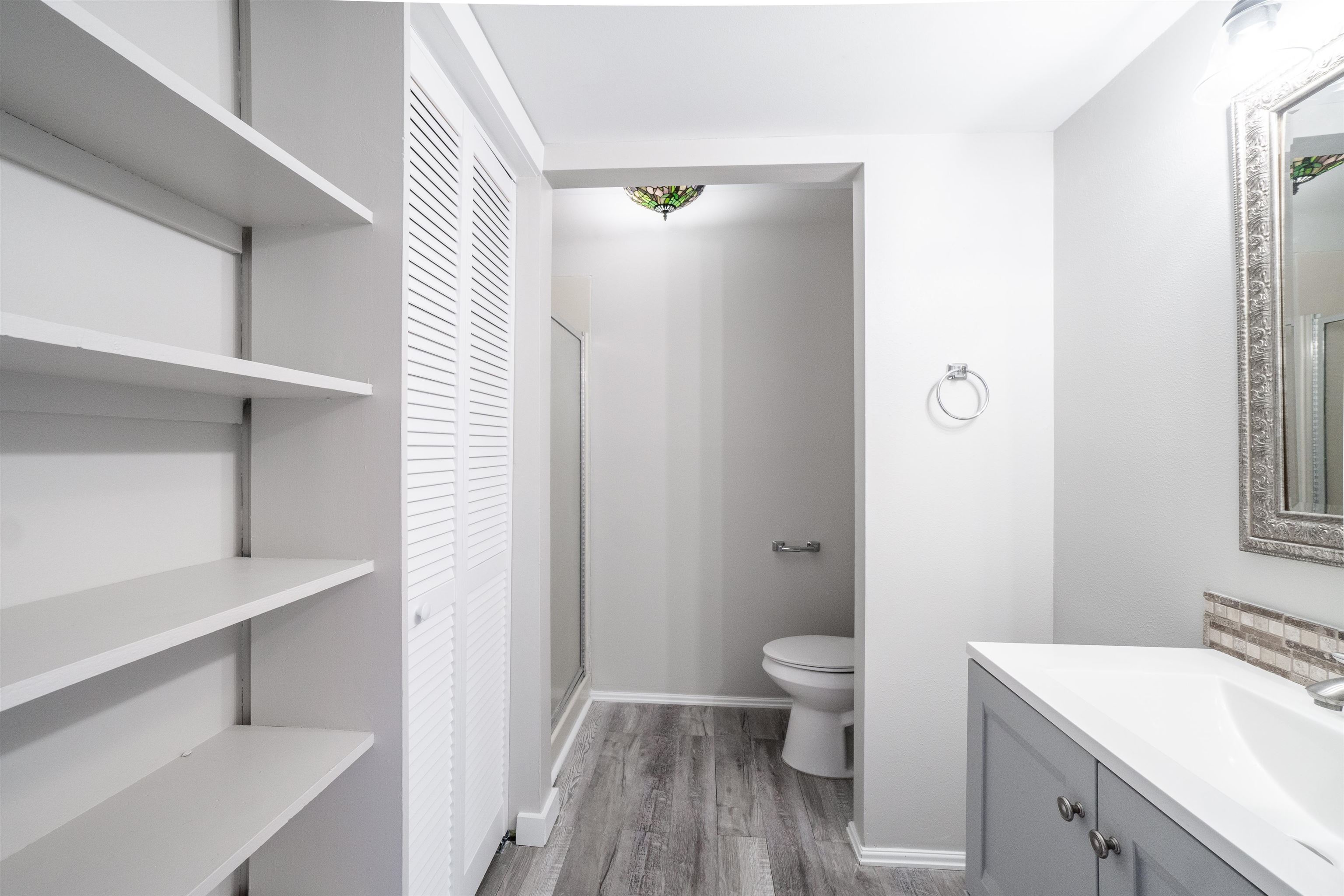 152 Windmill Ridge Road, Unit B Gulf Shores, AL 36542 - Photo 21 of 40 Bathroom