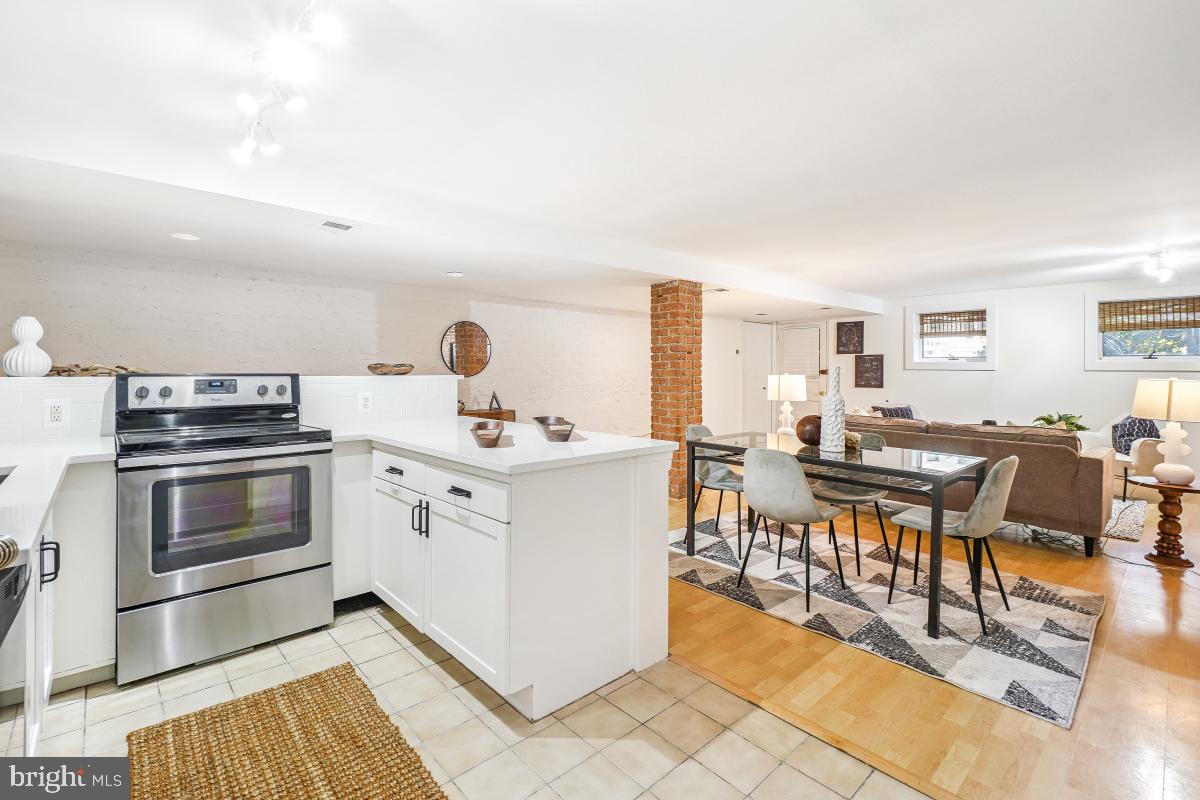 1738 T Street Northwest, Unit 1 Washington, DC 20009 - Photo 13 of 42