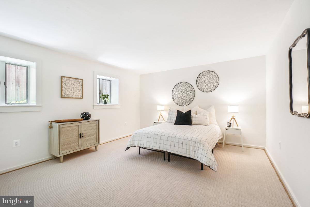 1738 T Street Northwest, Unit 1 Washington, DC 20009 - Photo 14 of 42