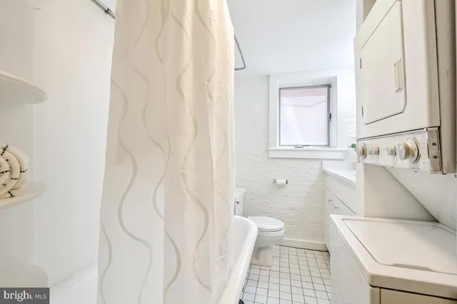 $470,000 | 1738 T Street Northwest, Unit 1, Washington, DC 20009