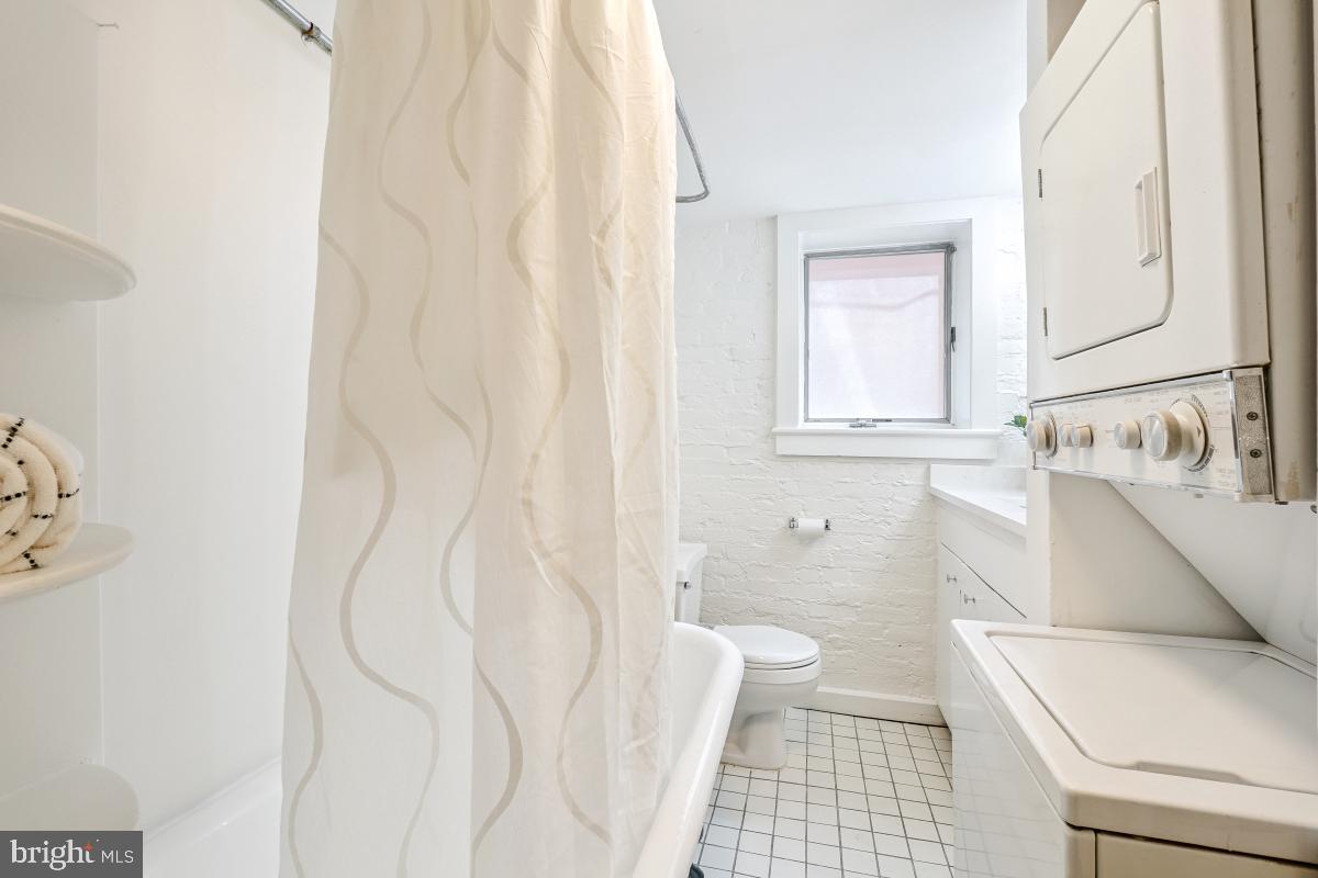 1738 T Street Northwest, Unit 1 Washington, DC 20009 - Photo 17 of 42