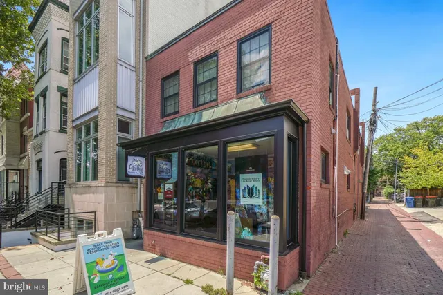 $470,000 | 1738 T Street Northwest, Unit 1, Washington, DC 20009