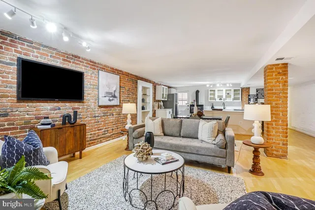 $470,000 | 1738 T Street Northwest, Unit 1, Washington, DC 20009