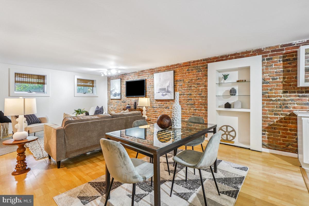 1738 T Street Northwest, Unit 1 Washington, DC 20009 - Photo 6 of 42