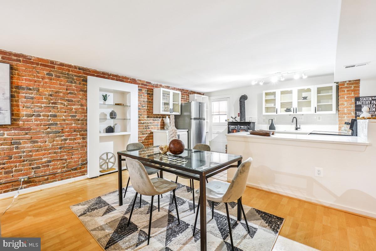 1738 T Street Northwest, Unit 1 Washington, DC 20009 - Photo 7 of 42