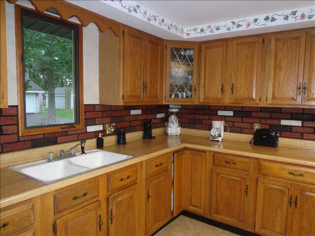 4116 St Anthony Road Temperance, MI 48182 - Photo 9 of 13 20413632-8.JPG