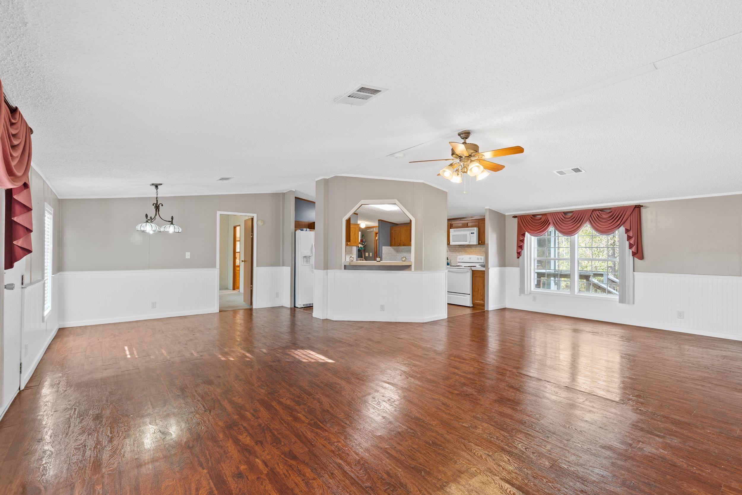 4874 Northwest Miller Road Altha, FL 32421 - Photo 11 of 38 Gallery Image 11