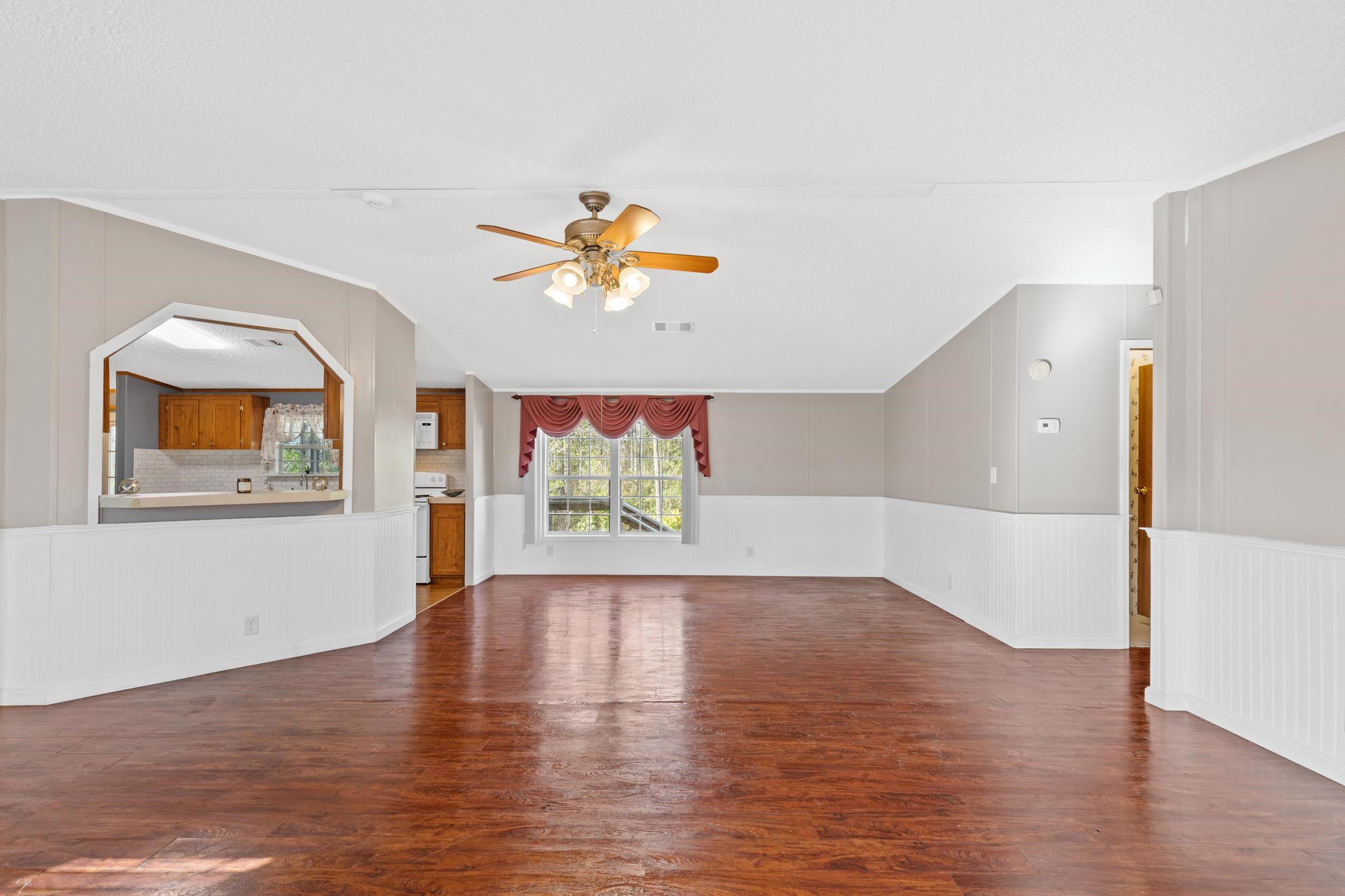 4874 Northwest Miller Road Altha, FL 32421 - Photo 10 of 38 Gallery Image 10