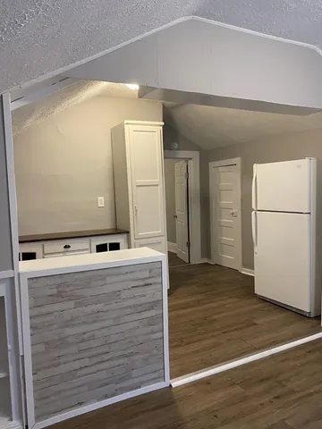 $725 | 443 Greenwood Avenue, Unit 3, Clarksville, TN 37040