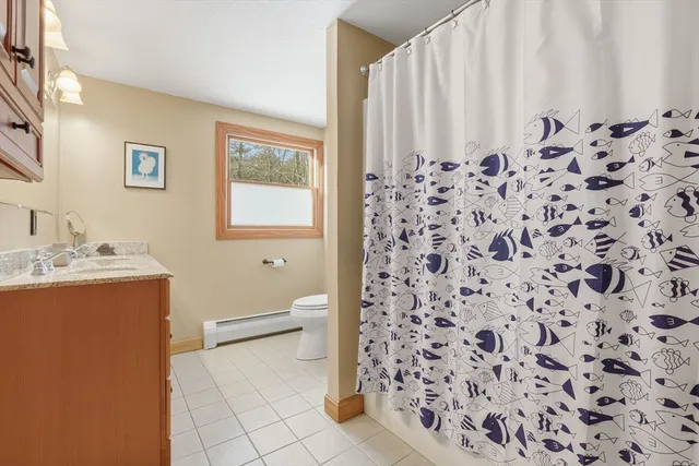 $640,000 | 60 Overlook Drive, Amherst, MA 01002