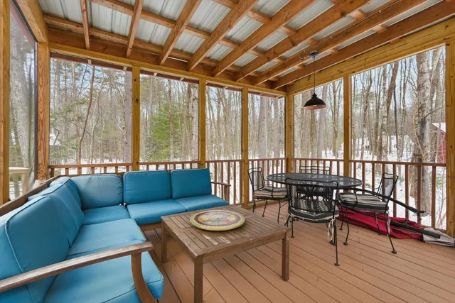 $640,000 | 60 Overlook Drive, Amherst, MA 01002