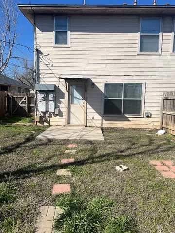 $1,300 | 1105 Christopher Avenue, Unit A, Round Rock, TX 78681